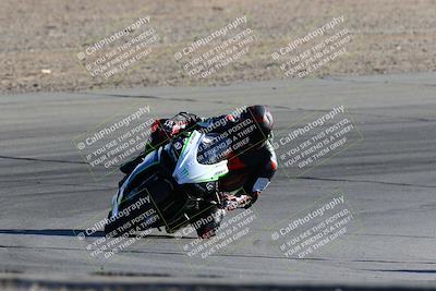 media/Jan-08-2022-SoCal Trackdays (Sat) [[1ec2777125]]/Turn 10 (2pm)/